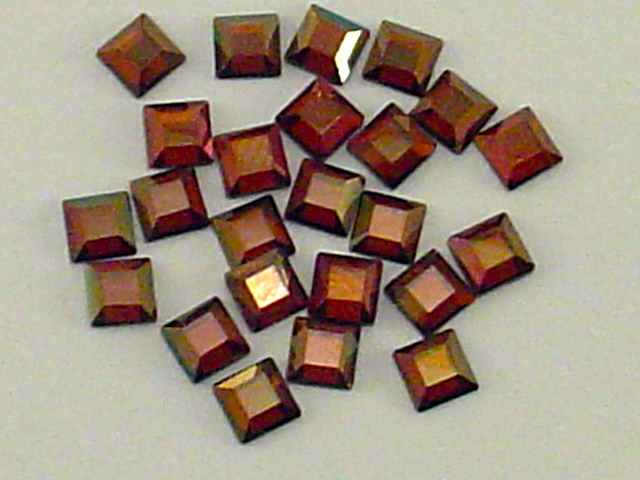 36Pcs. 3MM SQUARE COPPER HOTFIX European Rhinestones